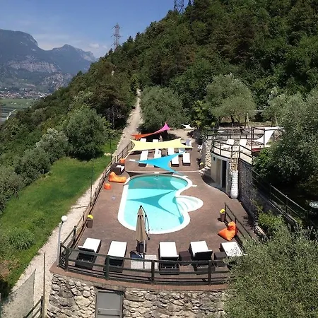 Isola Hotel