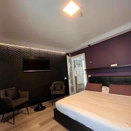 Hotel Isola